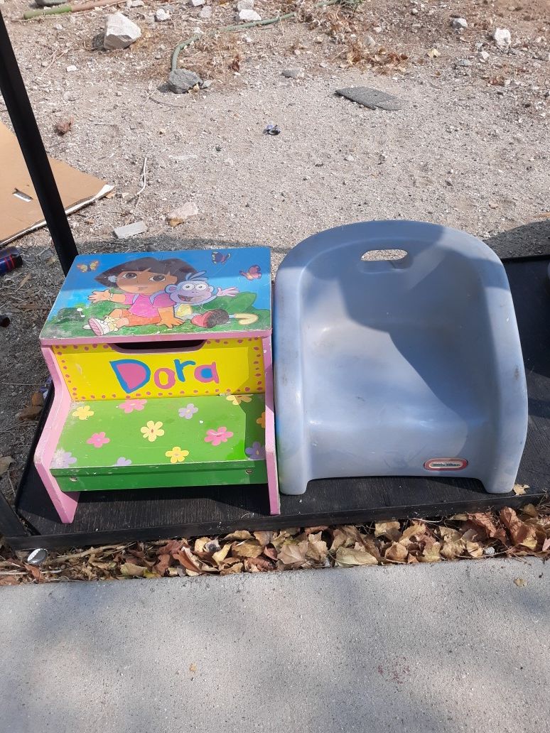 Dora step stool and blue little tikes chair