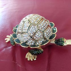 Decorative Metal Jewelery Box. About 5 Inches.