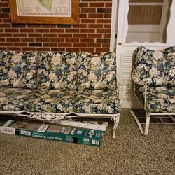 Vintage Wrought-iron Patio Furniture 