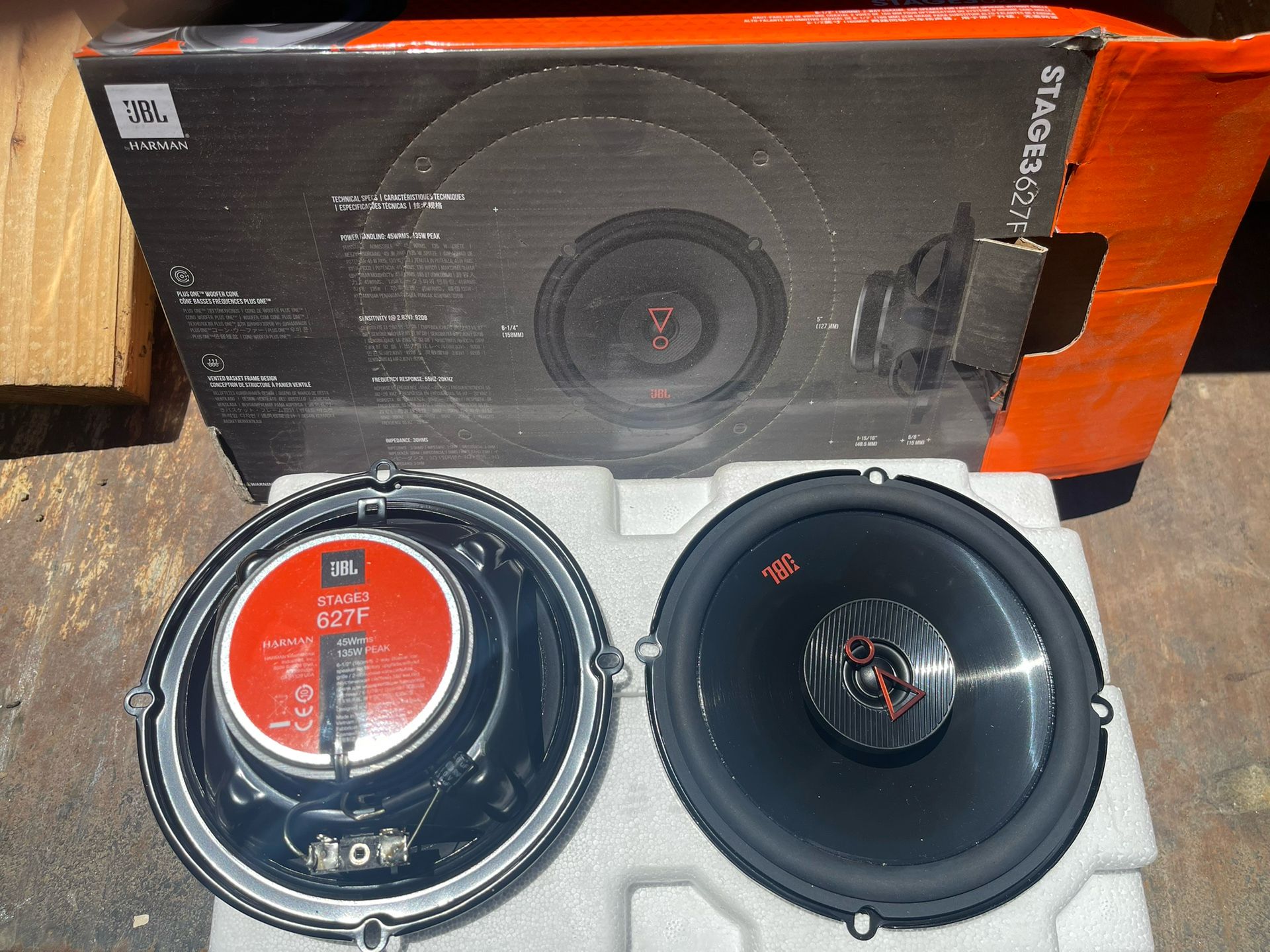JBL STAGE 3 Speakers