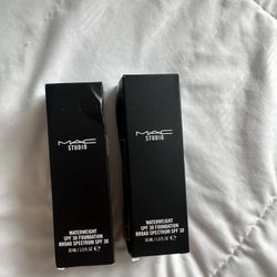 Mac Studio Waterweight Foundation Spf30