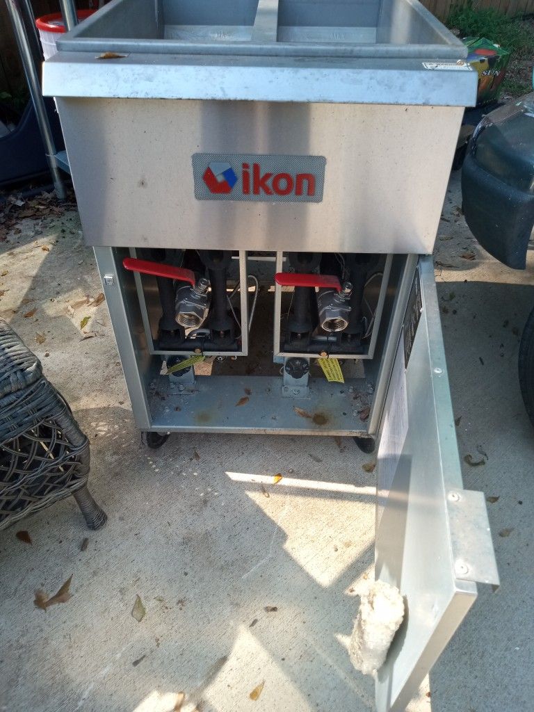Ikon Double Basket Fryer