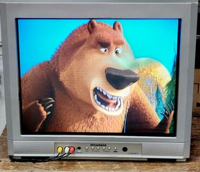 20" CRT TV Flat screen color retro gaming television model 2006