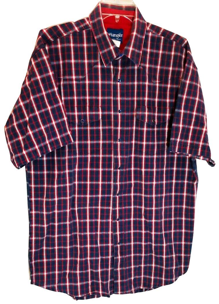 Vintage Wrangler Men's Button-Front Shirt Size Large