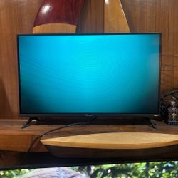 36 Inch Flatscreen Smart Roku 