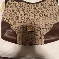 Brand New Michael Kors Purse 