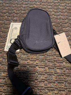 Nike CrossBody Bag 1L Black New