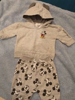 3/6 Months Disney Baby