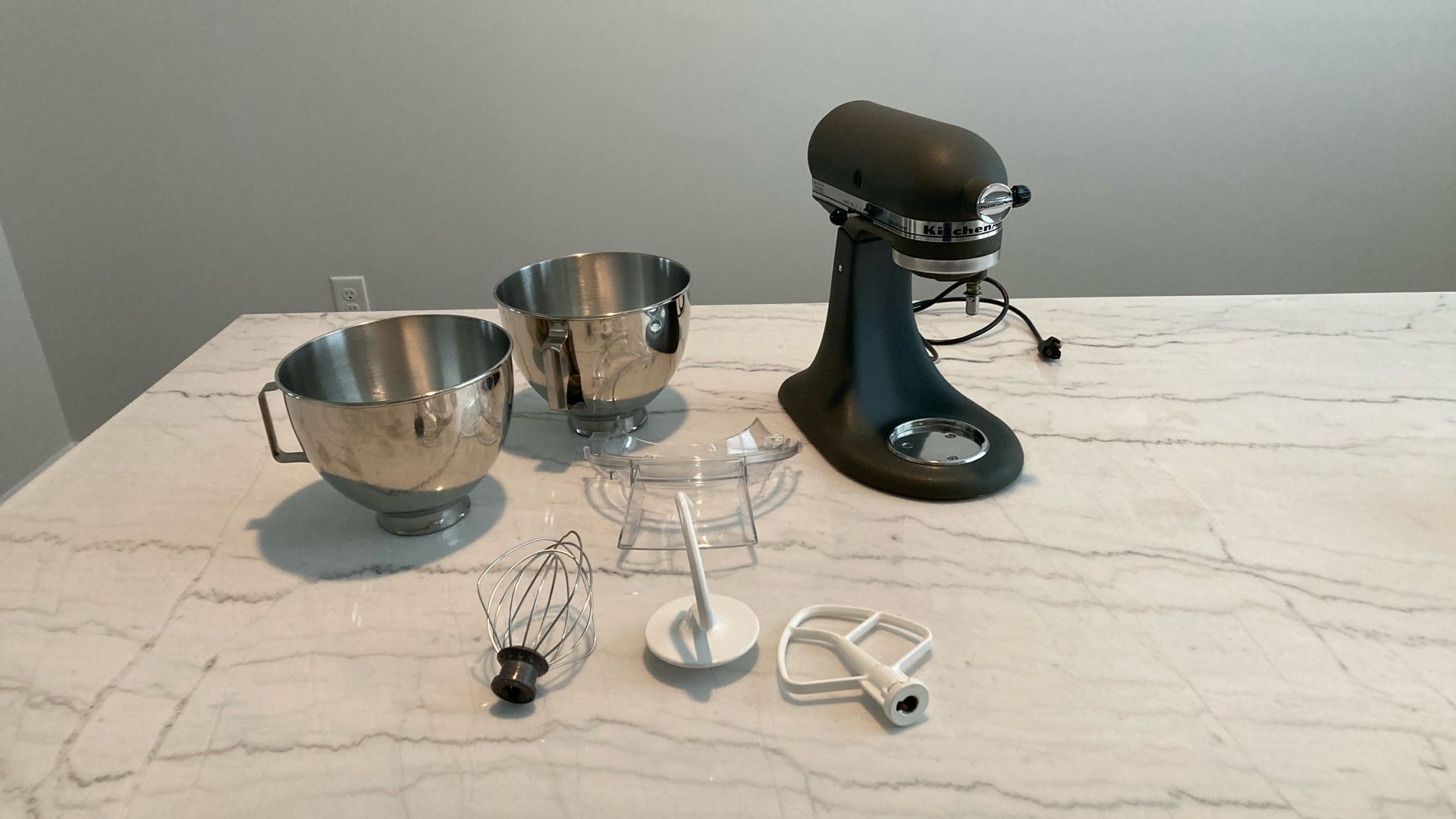Kitchen aid Mixer and Accessories