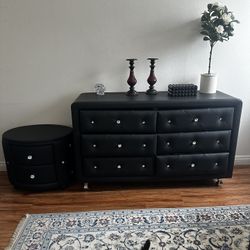 beautiful leather dresser and nightstand 