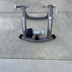 Gaint Bike Trainer