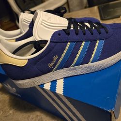  Adidas Women Sneakers Gazelle