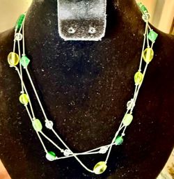 Necklace silver-tone multi-strand necklace with green and clear glass beads