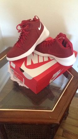 Nike shoes size 9 new new