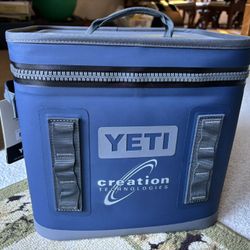 YETI Hopper Flip 12 Soft Cooler 