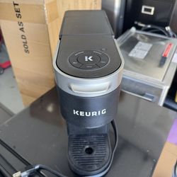 Keurig K-Slim Single Serve Pod Coffee Machine - Black - K900