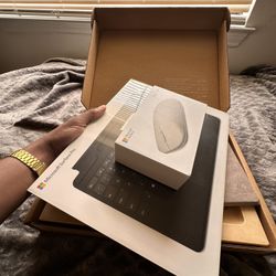 Microsoft Surface Pro 9 5G Sq3(Brand New)