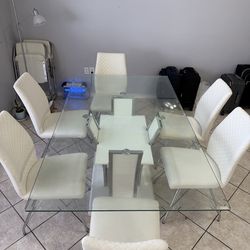 Dining table with 4 chairs