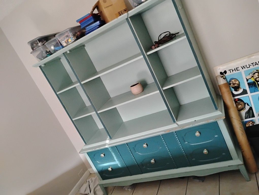 Armoire