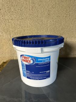 First Choice 3" Chlorine Tablets - Unwrapped, 25 lb Pail
