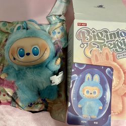 Big Into Energy Labubu, Hope