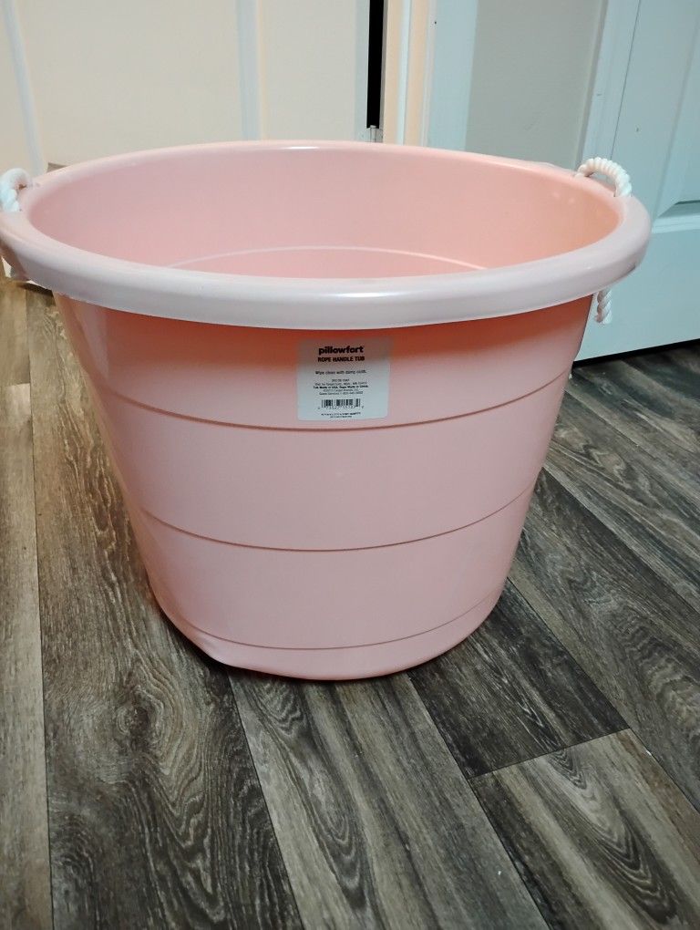 Plastic Storage Bin w Woven Handles Pink - Pillowfort™: Round Bucket