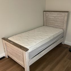 TWIN BED, MATRESS, ADJUSTABLE AND BED FRAME