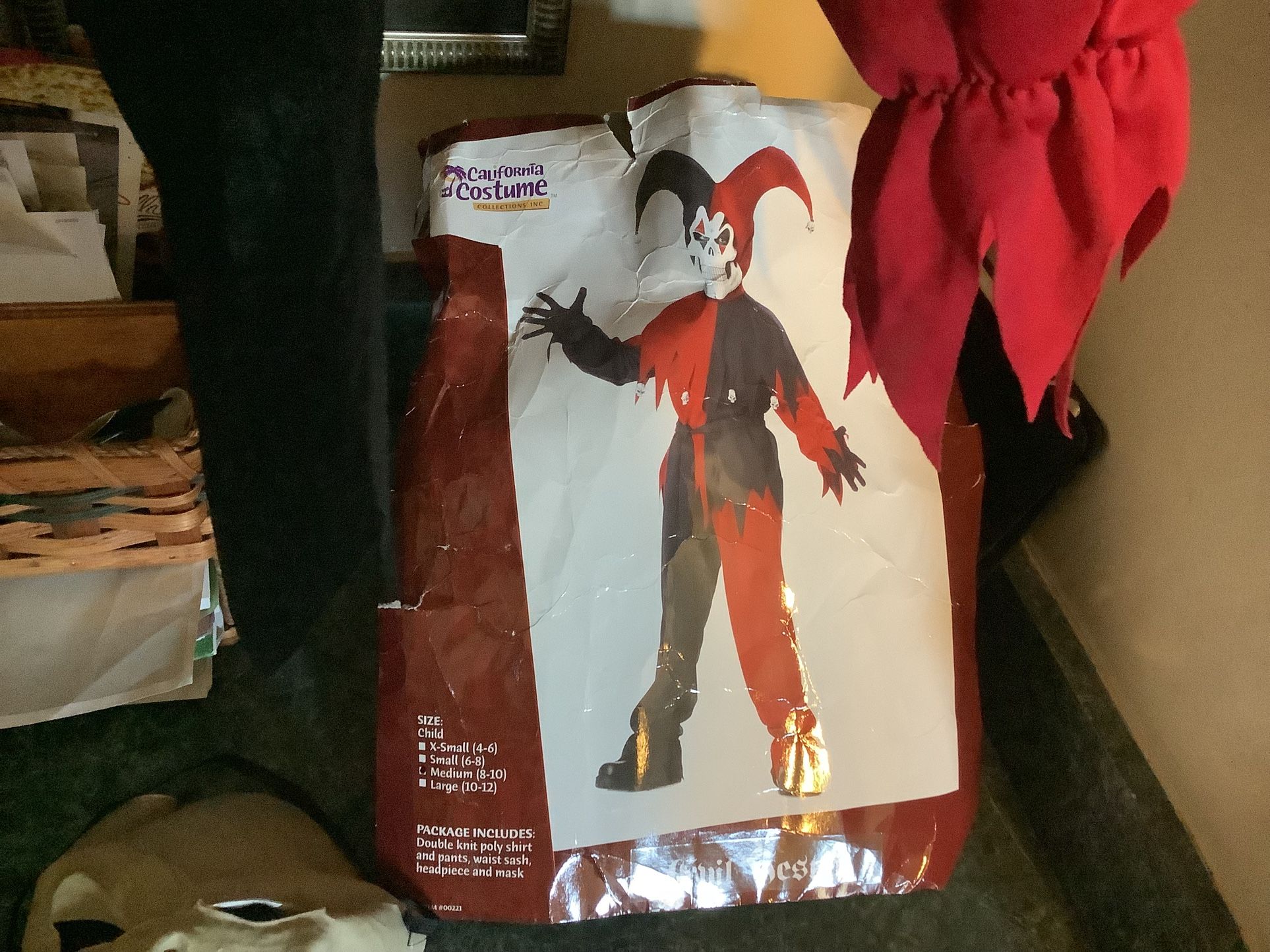 California Costume child size medium Evil Jester costume worn once all pieces present clean and ready to go Perfect Halloween Costume Comes with mask,