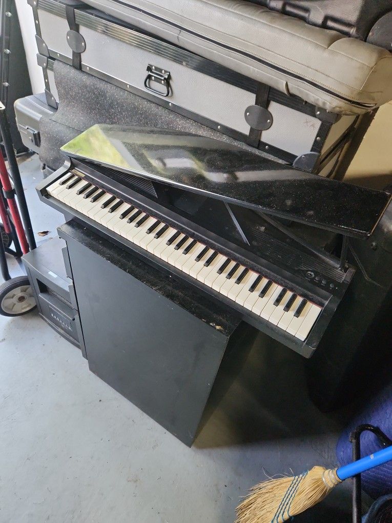 Korg Mikro Piano
