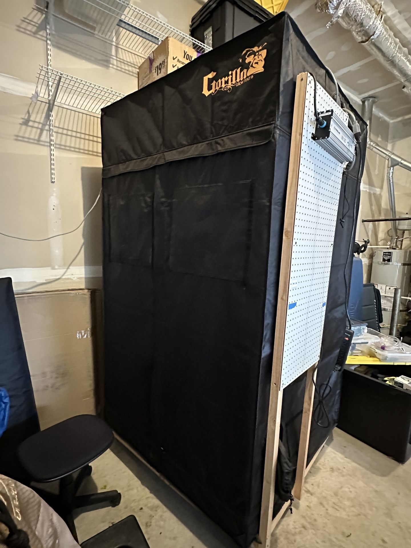 Hydroponic Gardening equipment