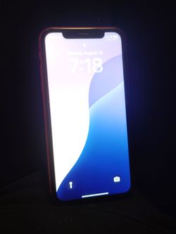 Special Edition Apple iPhone in Red XR unlocked 128GB