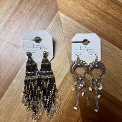 2 Pairs Boutique by BKE Dangly Earrings