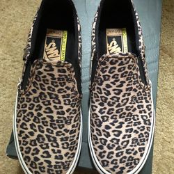 Leopard Vans Women’s 9.5