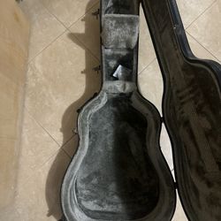 Road runner 12 string guitar case