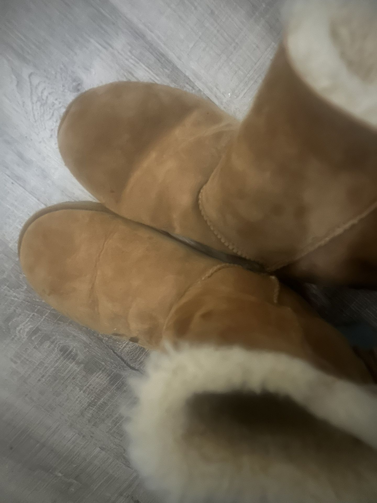 Uggs Women 10