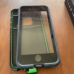 Life proof case for iPhone 6s