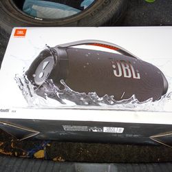 JBL School Box 3