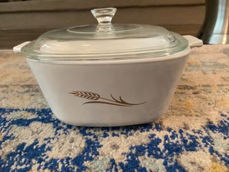 Vintage 1970s Corningware Cookware