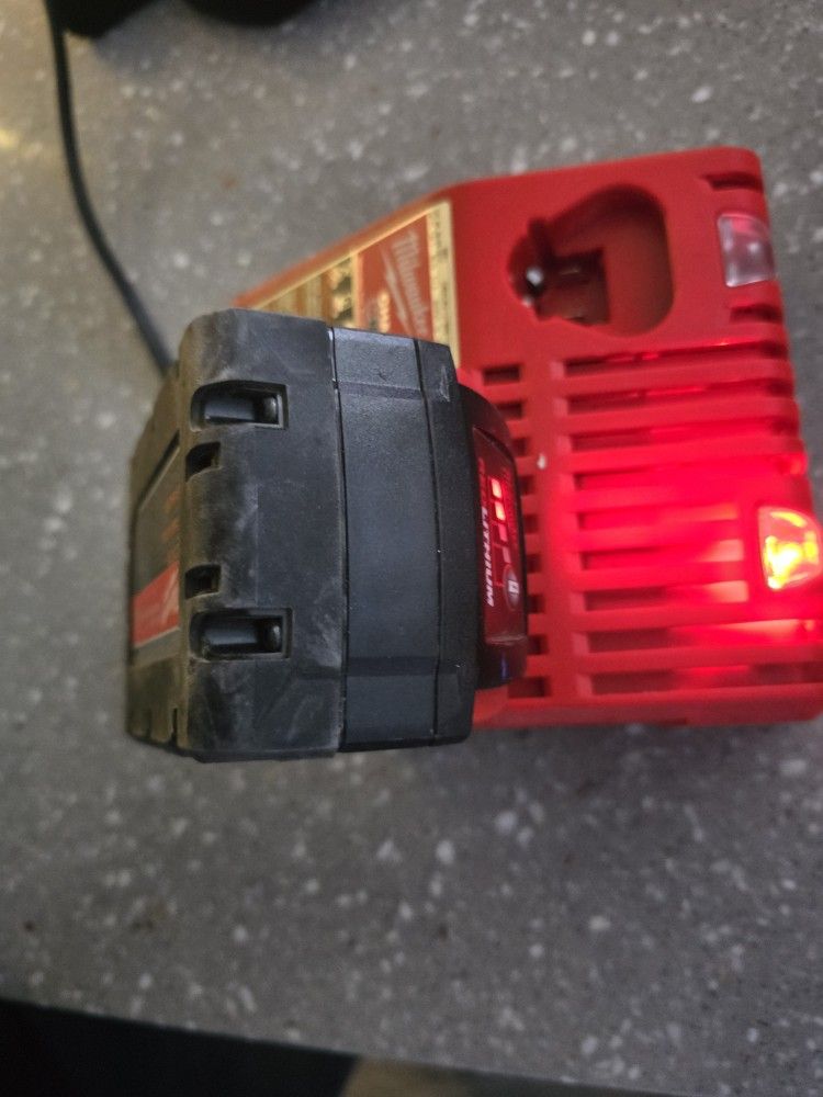 Milwaukee M18 REDLITHIUM XC5.0 Starter Kit