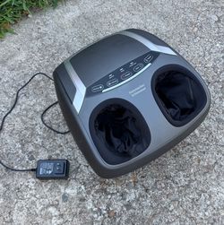 Hammacher Schlemmer Foldaway Foot and Calf Massager