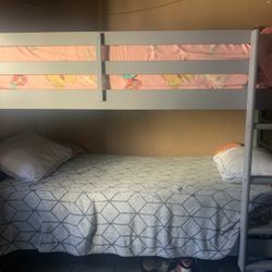 Twin Bunkbead Used In Excellent Condition And 2 Twin Memory foam Mattress...