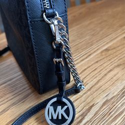 Michael Kors Crossbody WITH MK CHARM!