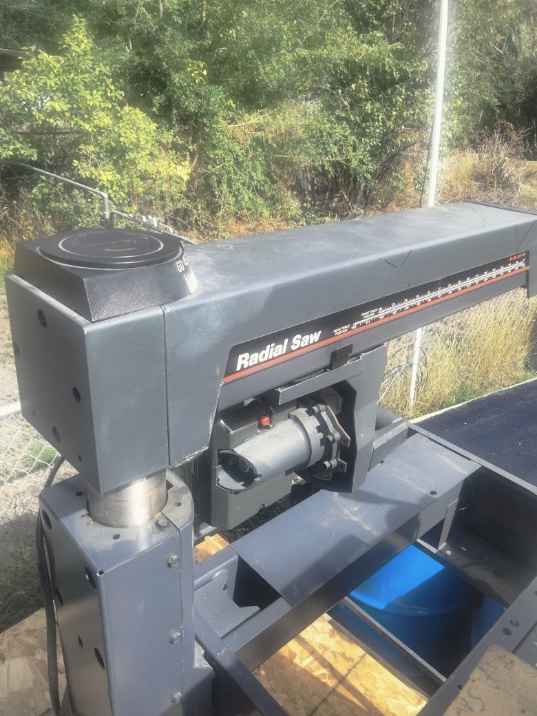 Radial Arm Saw