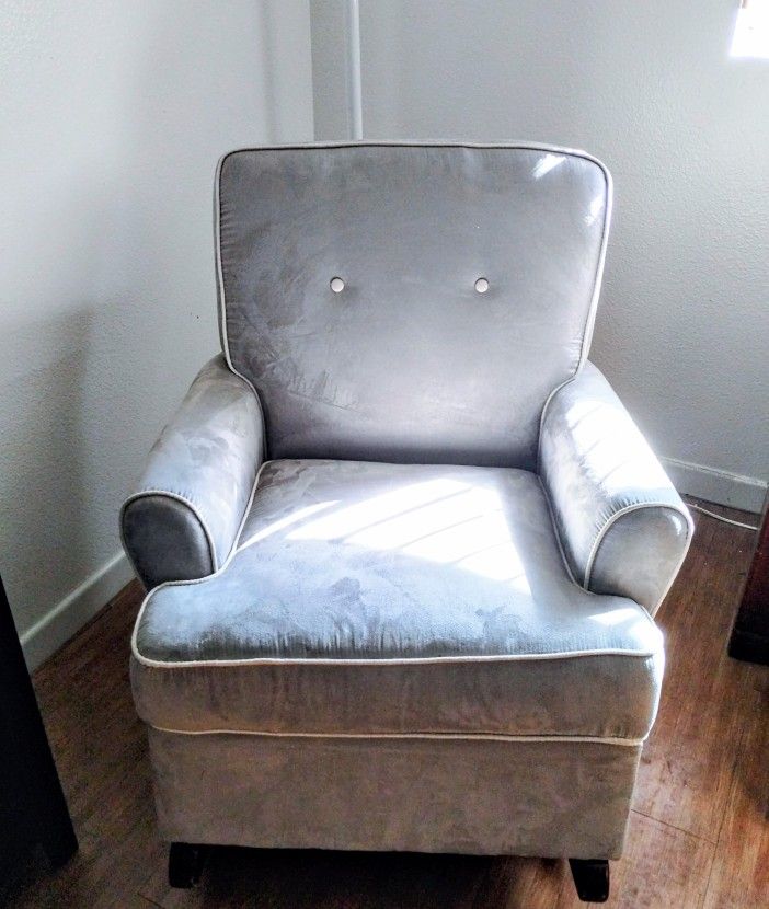 Baby Relax Tinsley Rocking Chair Nursery Rocker Compact Gray Microfiber XLNT