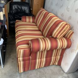 Sofa $35 🎈🎈🎈or Sofa And Coffee Table $50, Couch, House Furniture, Living Room Set, Living Room Furniture, Loveseat, Furniture, Bedroom Furniture, 