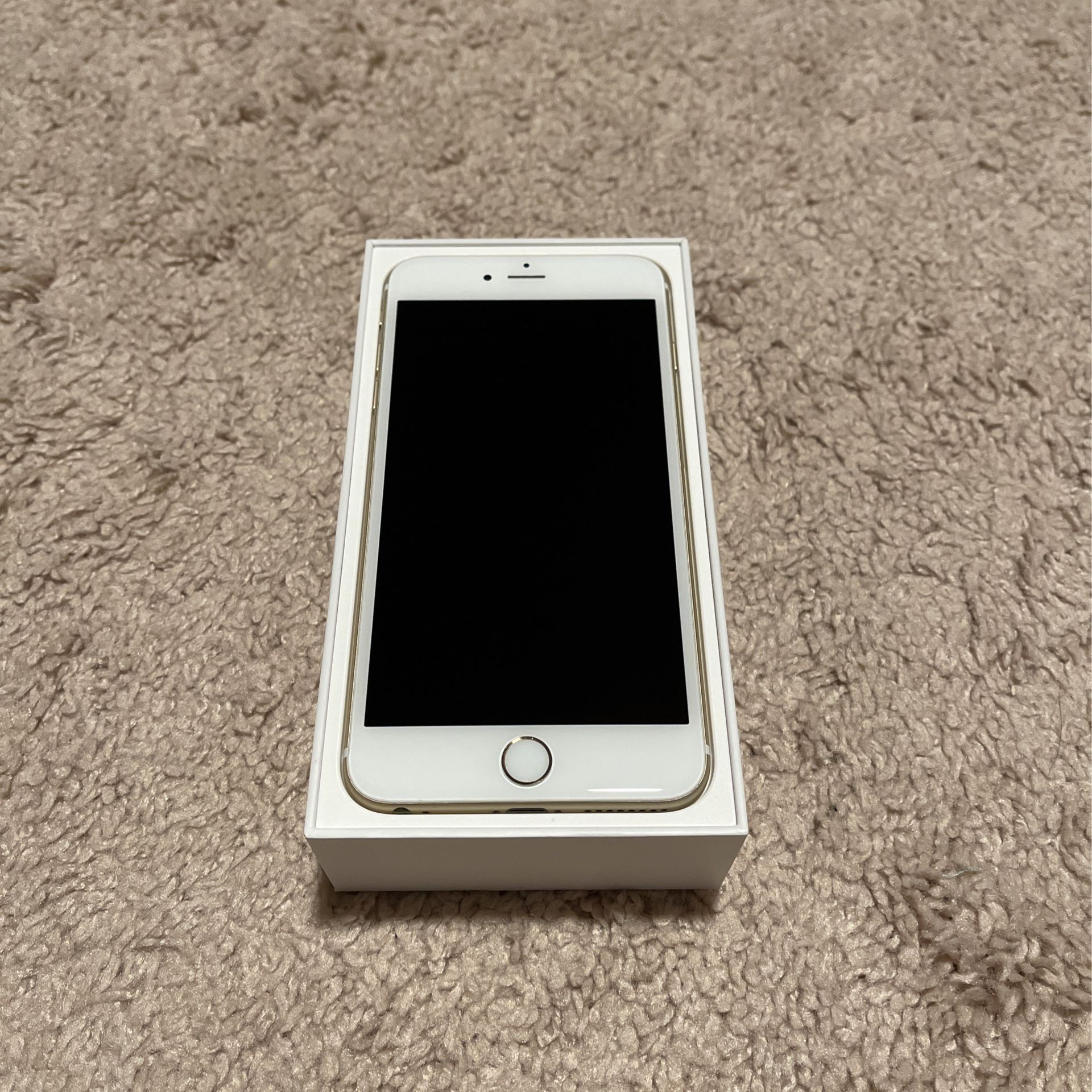 Like New iPhone 6s Plus Gold 65GB w/ Original Accessories and Box