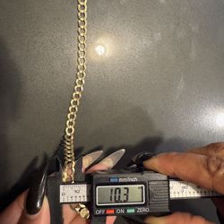 Selling original Italian factory 10k chain