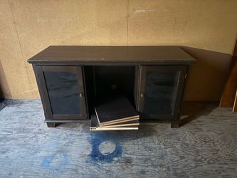 TV stand / entertainment center