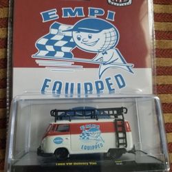 M2 Machines "EMPI Equipped" 1:64 1960 Volkswagen Van