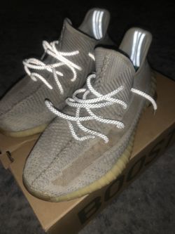 Yeezy Boost 350 V2 Original Box 